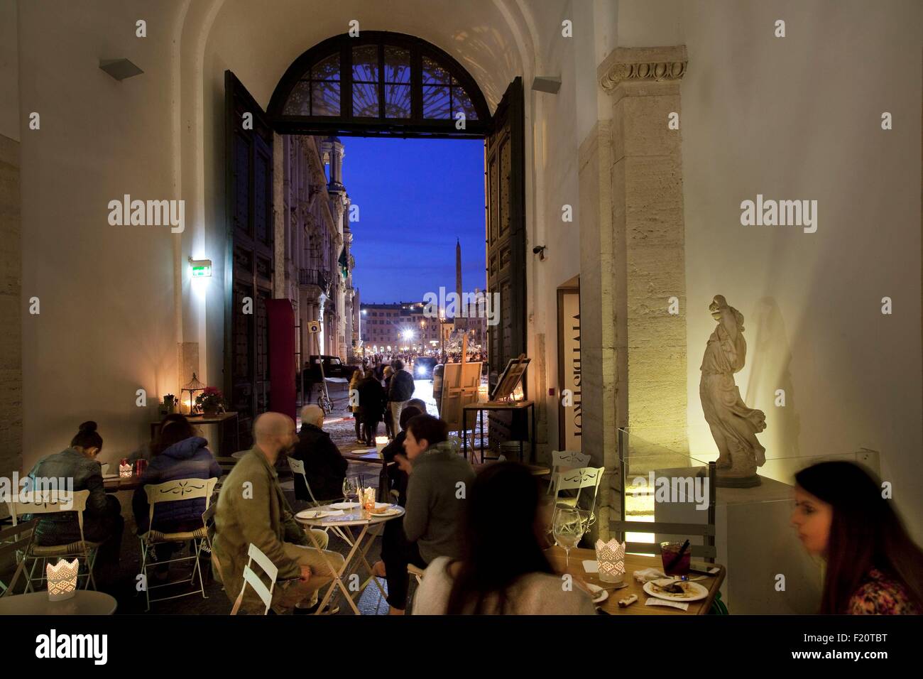 Italy, Latium, Rome, Vivi Bistrot Restaurant in Piazza Navona Stock Photo