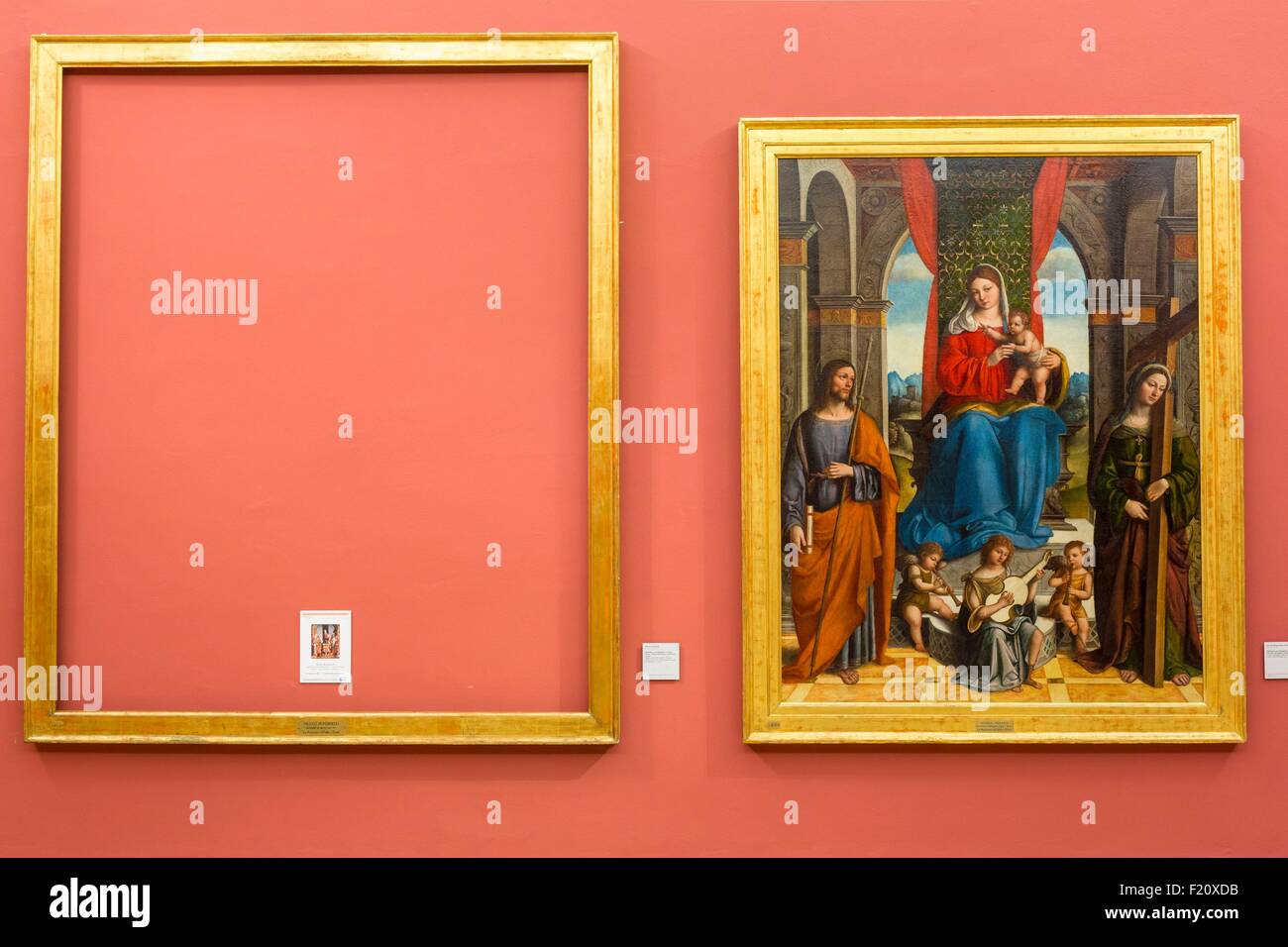 Italy, Lombardy, Milan, baroque palace Brera Pinacoteca di Brera museum of ancient art and modern inaugurated in 1809 Table of Niccolo Pisano detto of Abbruggia titled Madonna con il Bambino ei Santi Giacomo di Galizia ed Elena (1512) Stock Photo