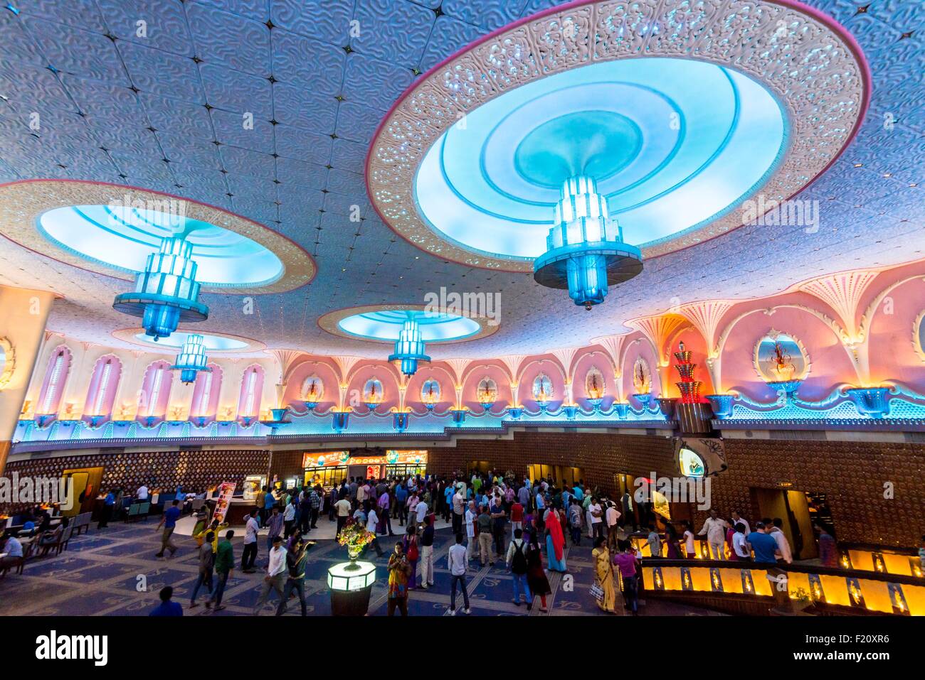 India, Rajasthan state, Jaipur, the Raj Mandir cinema, the most wellknown cinema in India, built by architect W.M. Ramjoshi, opened in 1976 Stock Photo