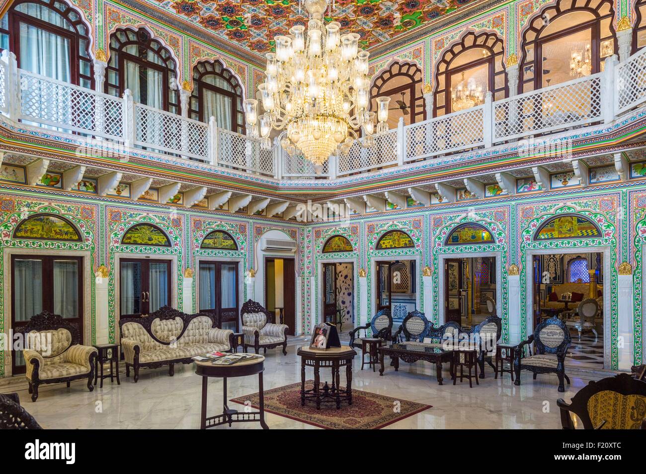 India, Rajasthan state, Shahpura, the luxury hotel Shahpura Haveli Stock Photo