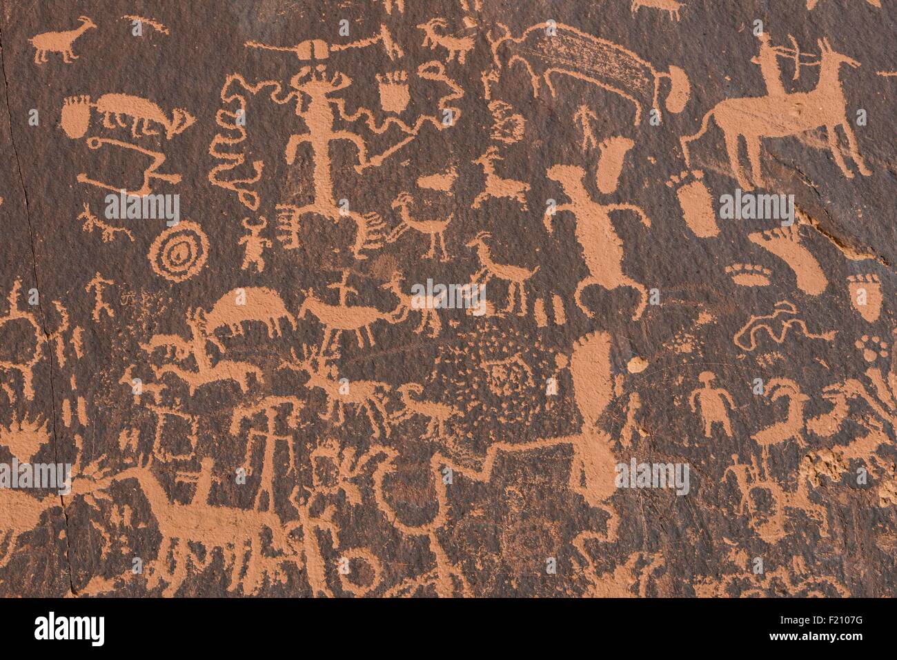 United States, Utah, the Colorado plateau, Newspaper Rock State Historic Monument close to Canyonlands National Park, petroglyphs Stock Photo