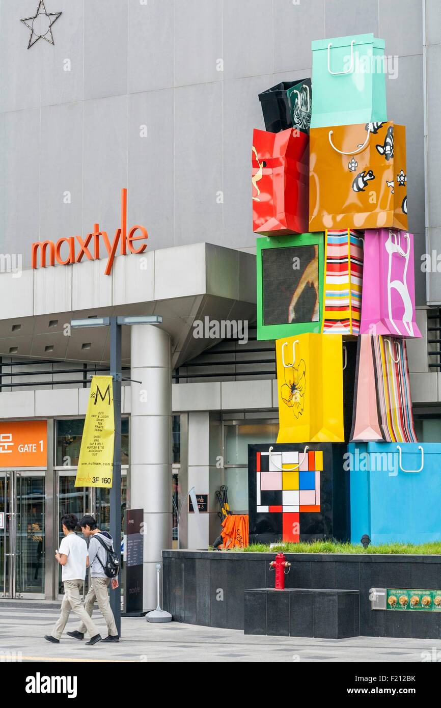 South Korea, Seoul, Dongdaemun Design Plaza, Mall Maxtyle Stock Photo