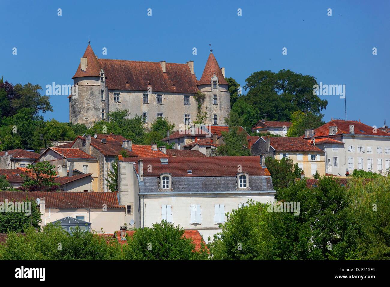 Montmoreau saint cybard hires stock photography and images Alamy