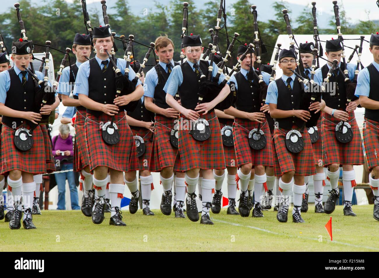 United Kingdom, Scotland, Hebrides, Isle of Mull, Tobermory, Halfpipes parade during the Tobermory Highland games Stock Photo