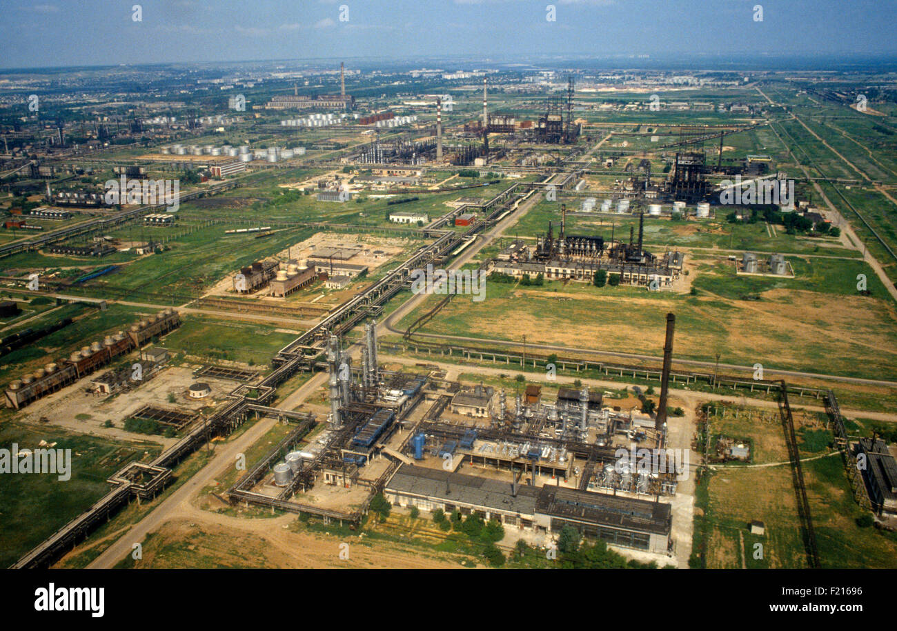 Russia, Volgograd Oblast, Volgograd, oil refinery in the Volga oil