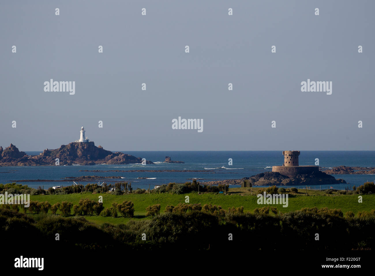 Inwoner Koppeling verlies La corbiere lighthouse, jersey uk hi-res stock photography and images -  Page 4 - Alamy