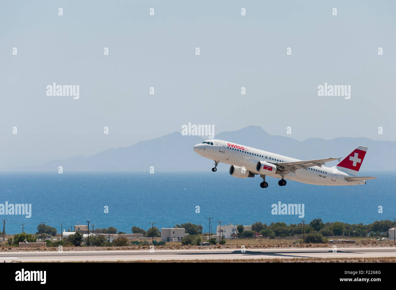 Star alliance member hi-res stock photography and images - Alamy