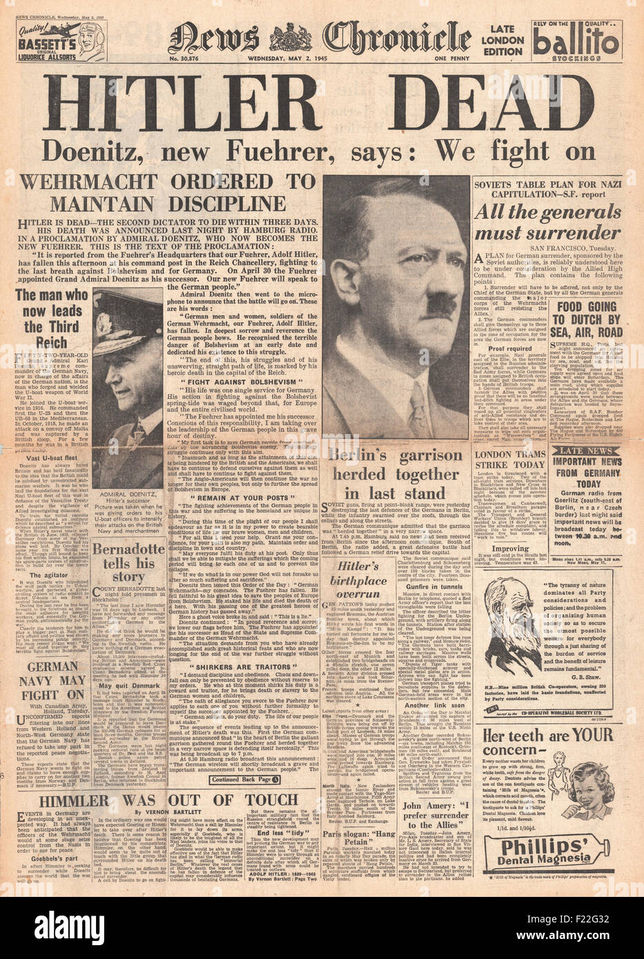 1945 News Chronicle front page reporting Death of Adolf Hitler Stock Photo