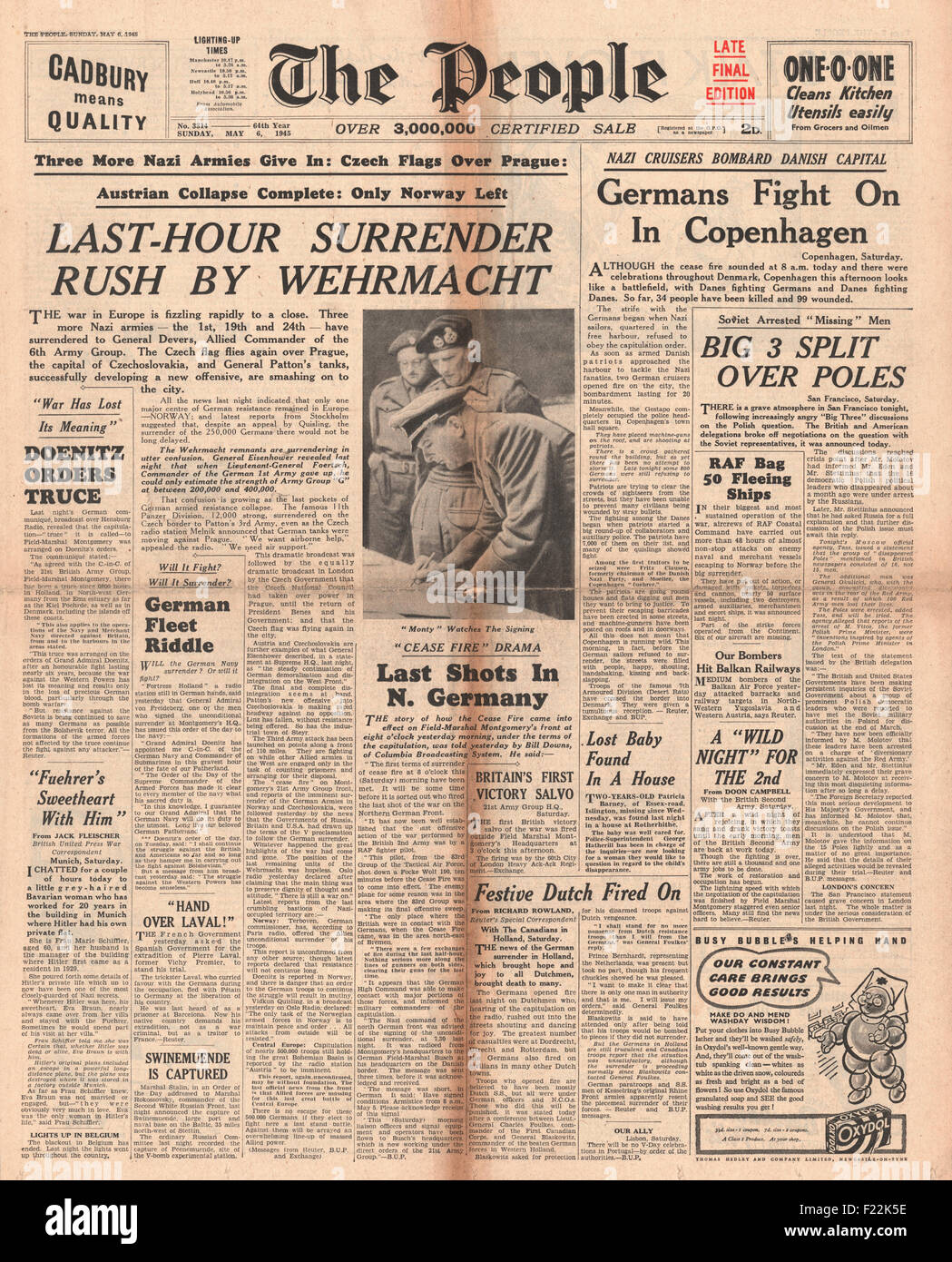 1945 The People front page reporting Surrender of German Wehrmacht and German Forces fight on in Copenhagen Stock Photo
