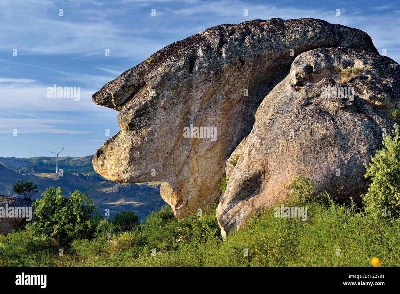 Portugal, Serra da Estrela: Granite rock with profile of an old woman called 'Cabeca da Velha' Stock Photo