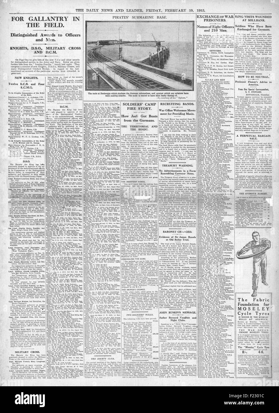 1915 Daily News War Honours Stock Photo