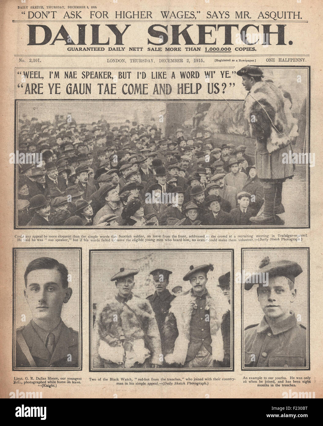 1915 Daily Sketch Scottish Soldier recruiting in Trafalgar Square Stock Photo