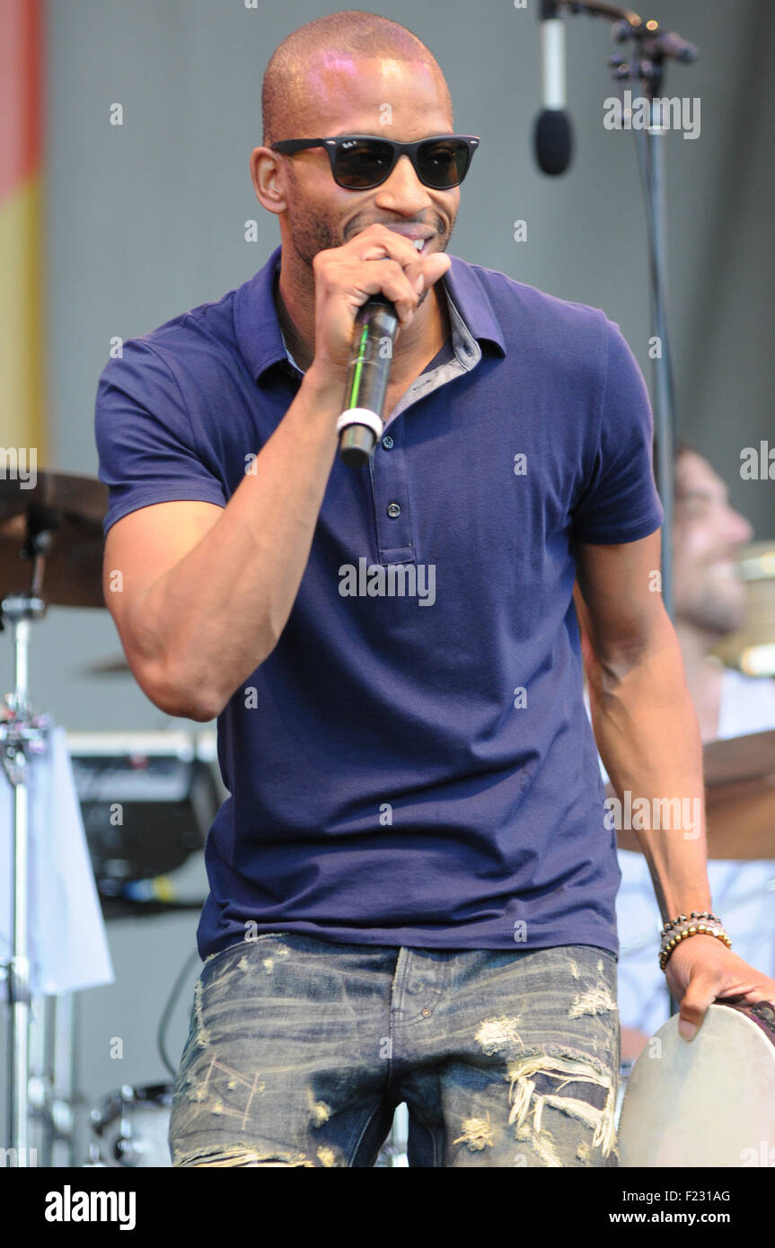 Trombone shorty hires stock photography and images Alamy