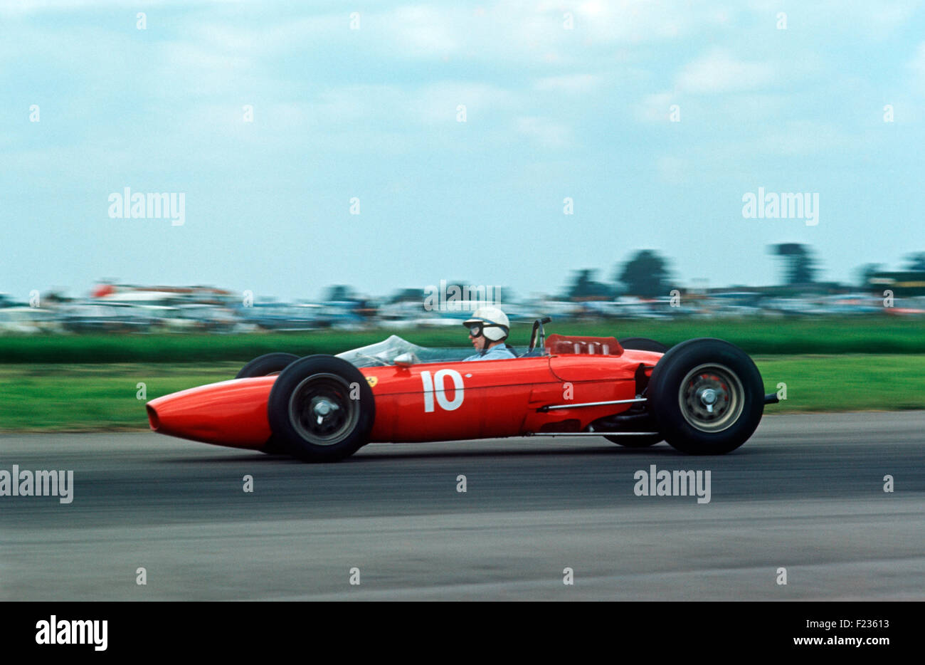 No 10 John Surtees in his Ferrari, finished 2nd British GP,Silverstone 20th July 1963 Stock Photo