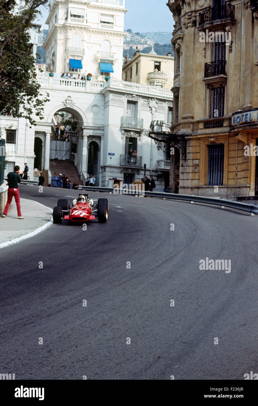 11 Chris Amon Ferrari 312 V12 at Mirabeau Superieur, Monaco GP 18 May 1969 Stock Photo