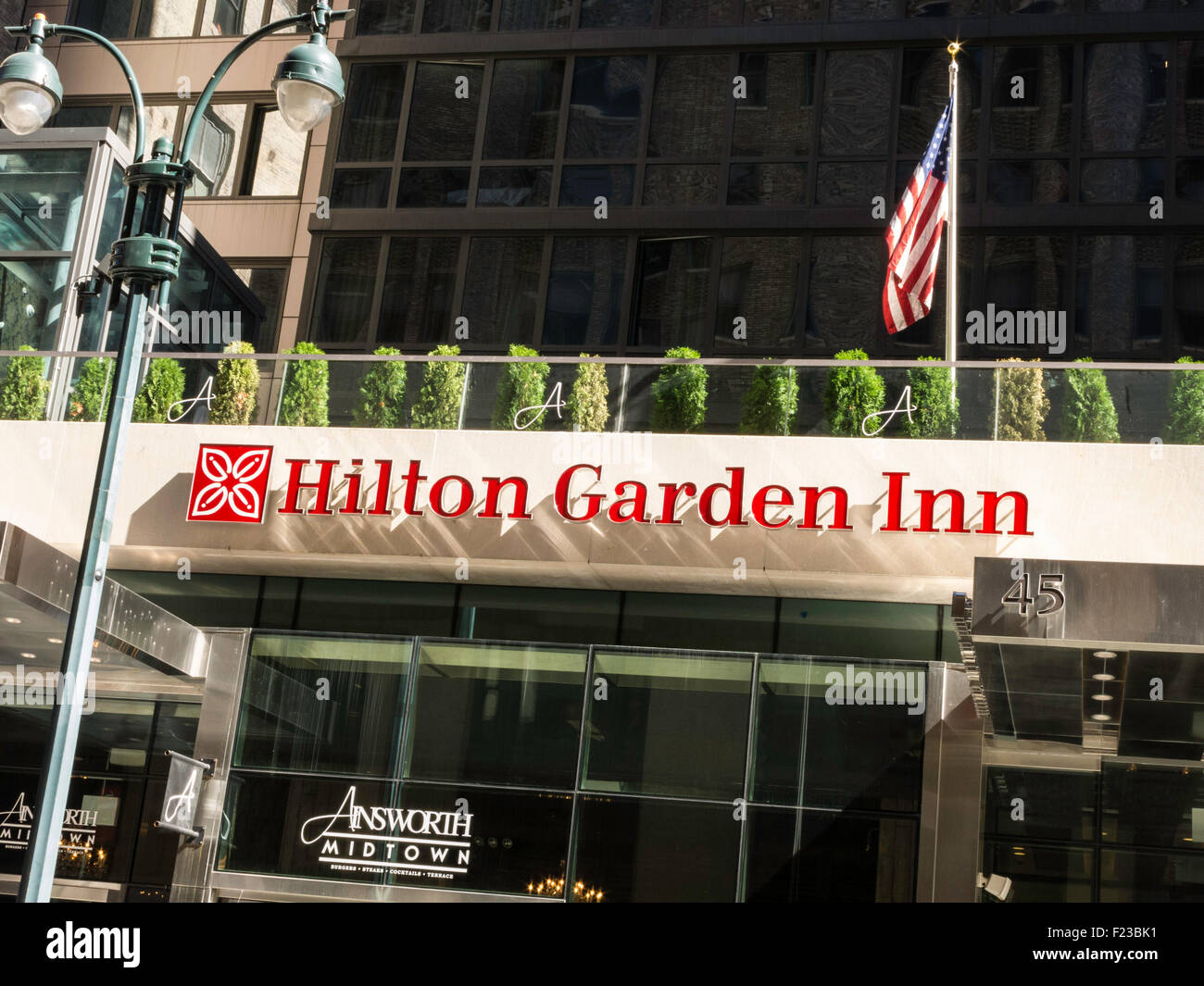 Hilton Garden Inn On East 33rd Street Nyc Stock Photo 87356165