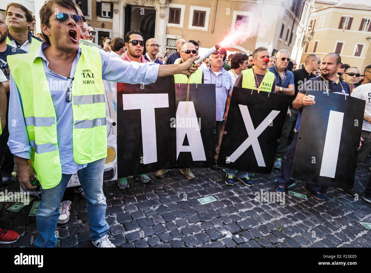 В Москве бастуют водители «taxipchelka.ru»: что в Новосибирске с такси - 23 марта - taxipchelka.ru