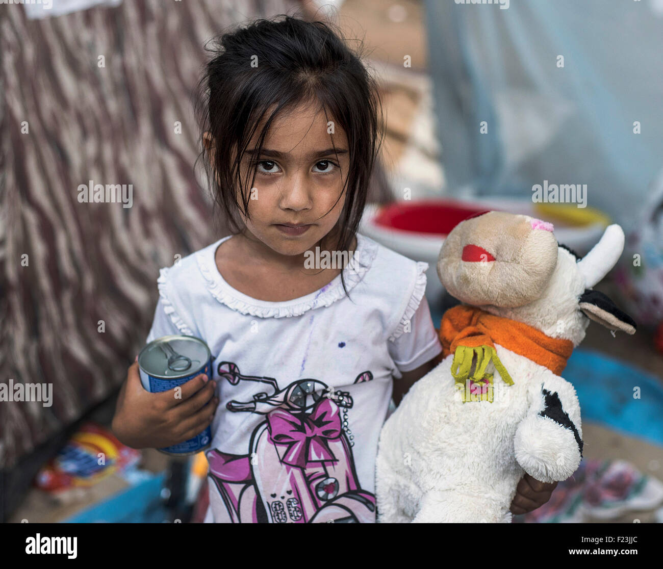 Syrian girl hi-res stock photography and images - Alamy