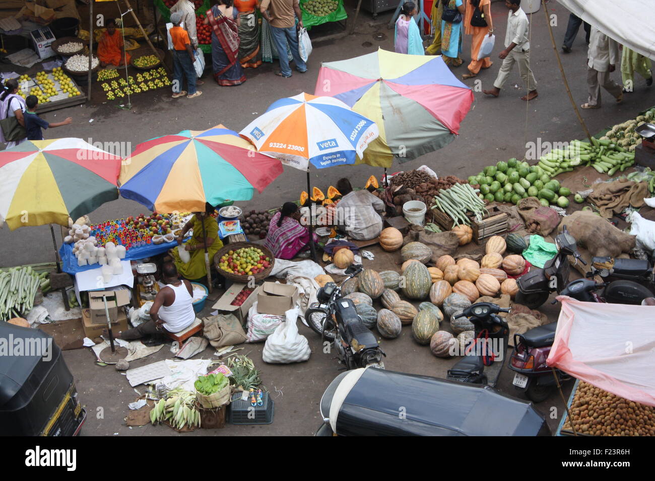 Vegetable and Fruits Market in India Stock Photo Alamy