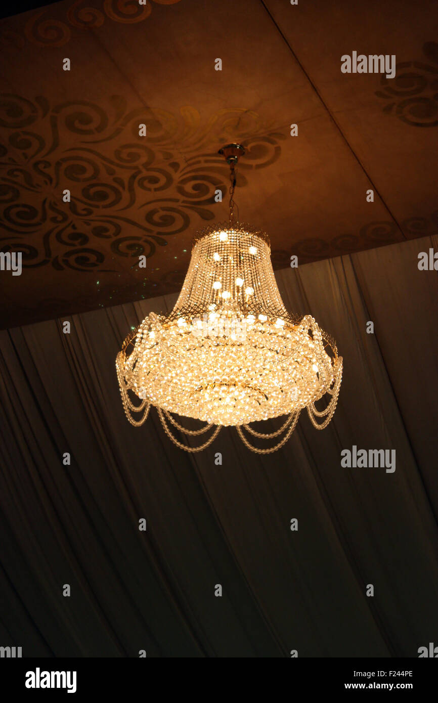 A beautiful chandelier in a royal Indian palace Stock Photo Alamy
