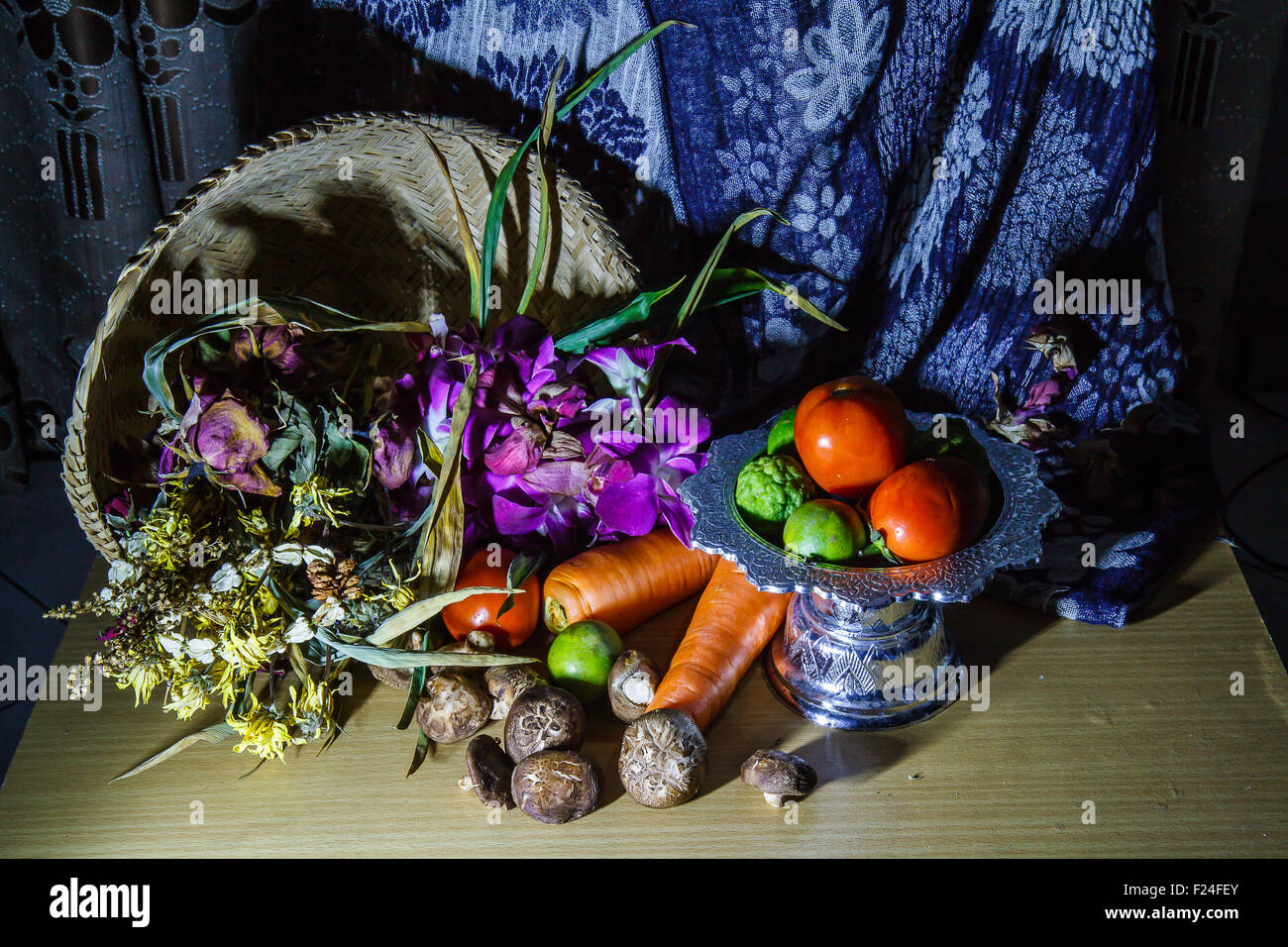 Flowers and Fruits still life Stock Photo - Alamy