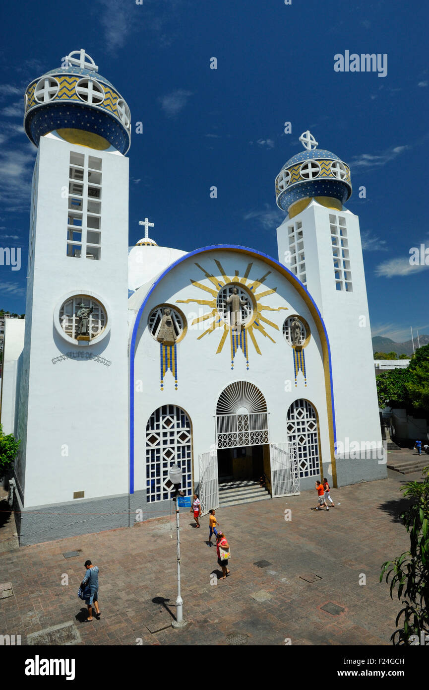 (Catedral de Nuestra Senora de la Soledad) or (Acapulco Cathedral) on