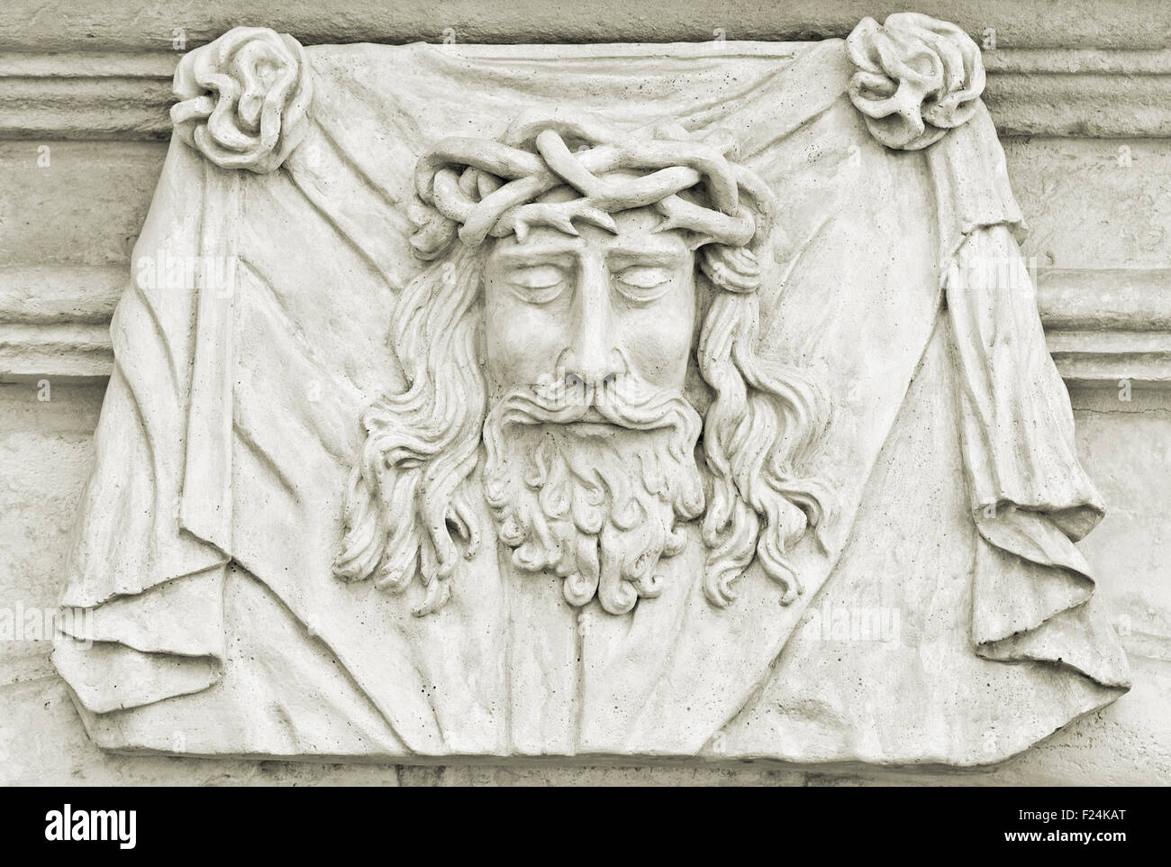 Jesus crown of thorns icon hi-res stock photography and images - Alamy