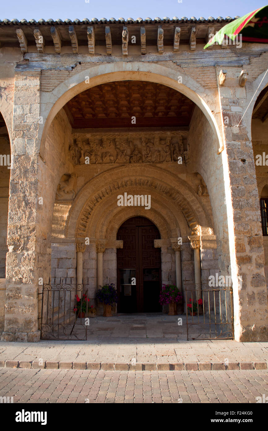 Church of Santa Maria del Camino, Carrion de los condes Stock Photo - Alamy
