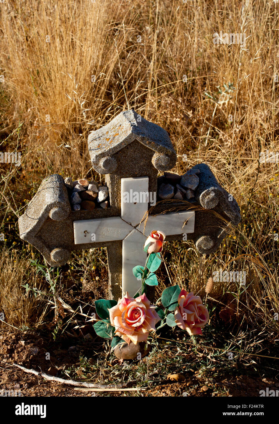 Cross on the field, Spanish countryside Stock Photo Alamy