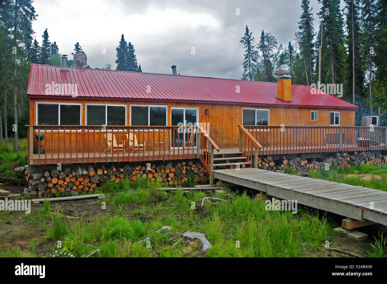 Alaska fishing lodge High Resolution Stock Photography and Images Alamy