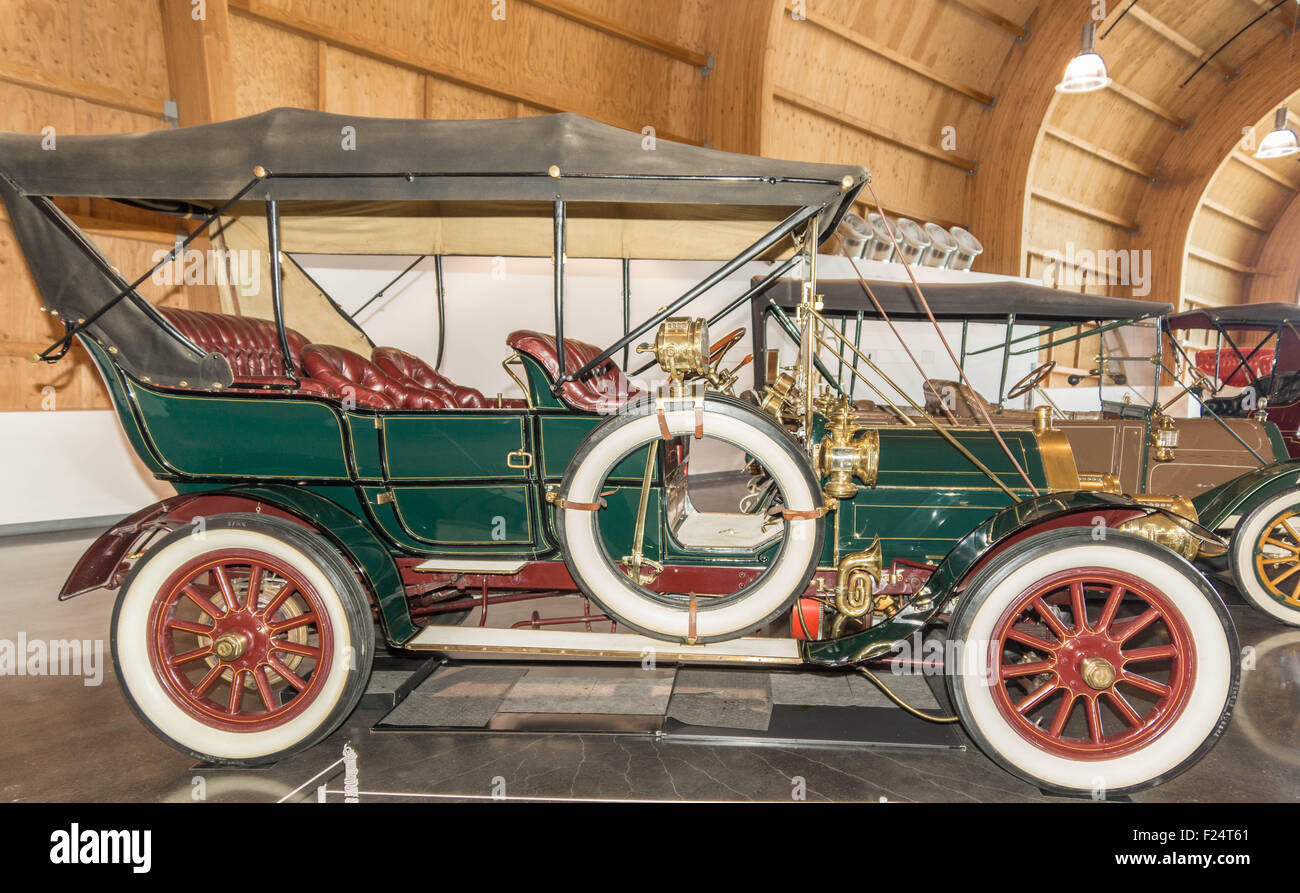 1907 Pierce Great Arrow.  On display at the American Car Museum, Tacoma, Washington. 9 May, 2015. Stock Photo