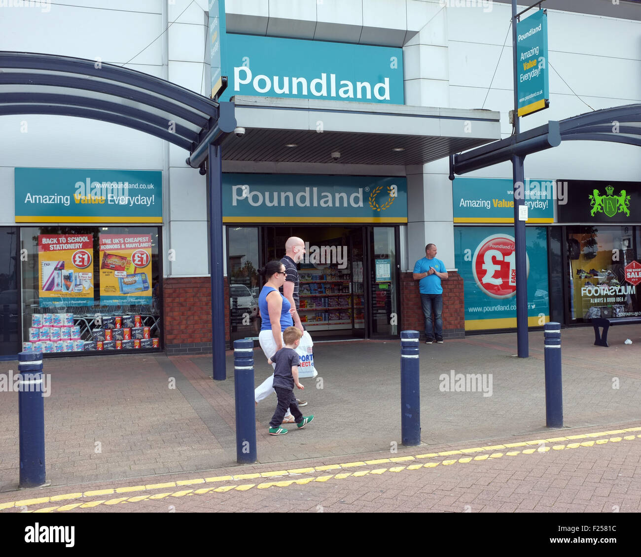 Middlebrook retail park hi-res stock photography and images - Alamy