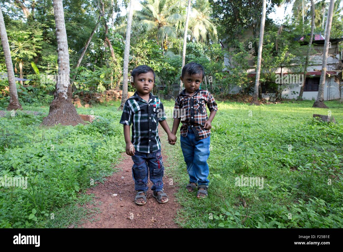 Family kerala hi-res stock photography and images - Page 6 - Alamy