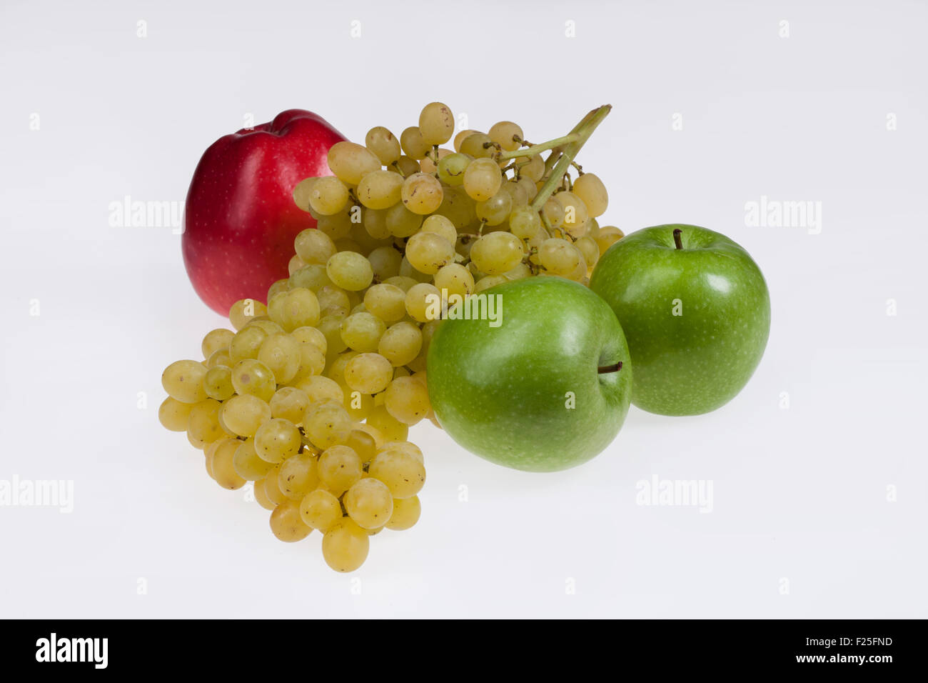 isolated backgrounds berry branch group grape apple green fruit food product close up macro studio table fresh freshness dessert Stock Photo