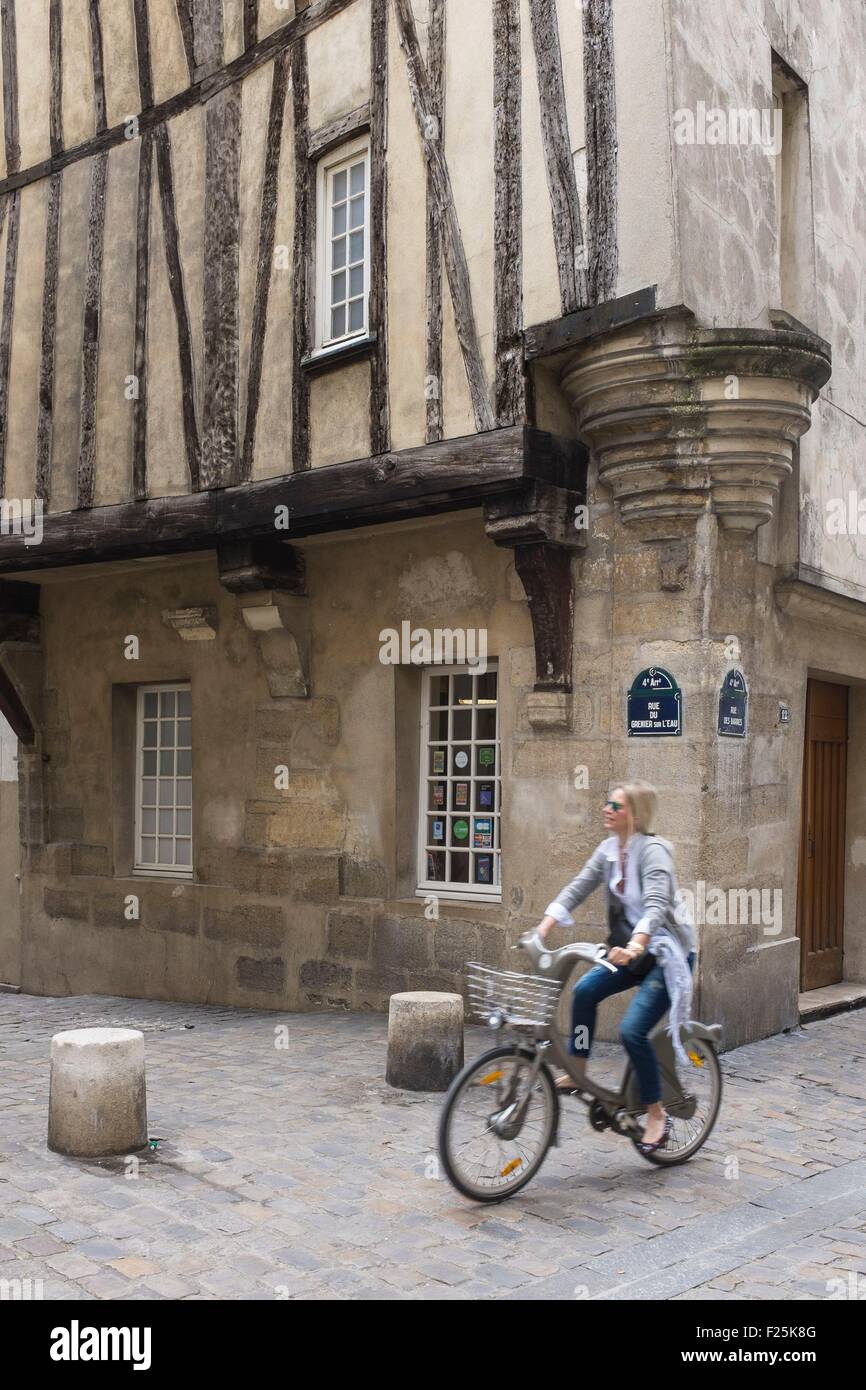 France, Paris, Grenier sur l'Eau street, Marais historic district Stock Photo