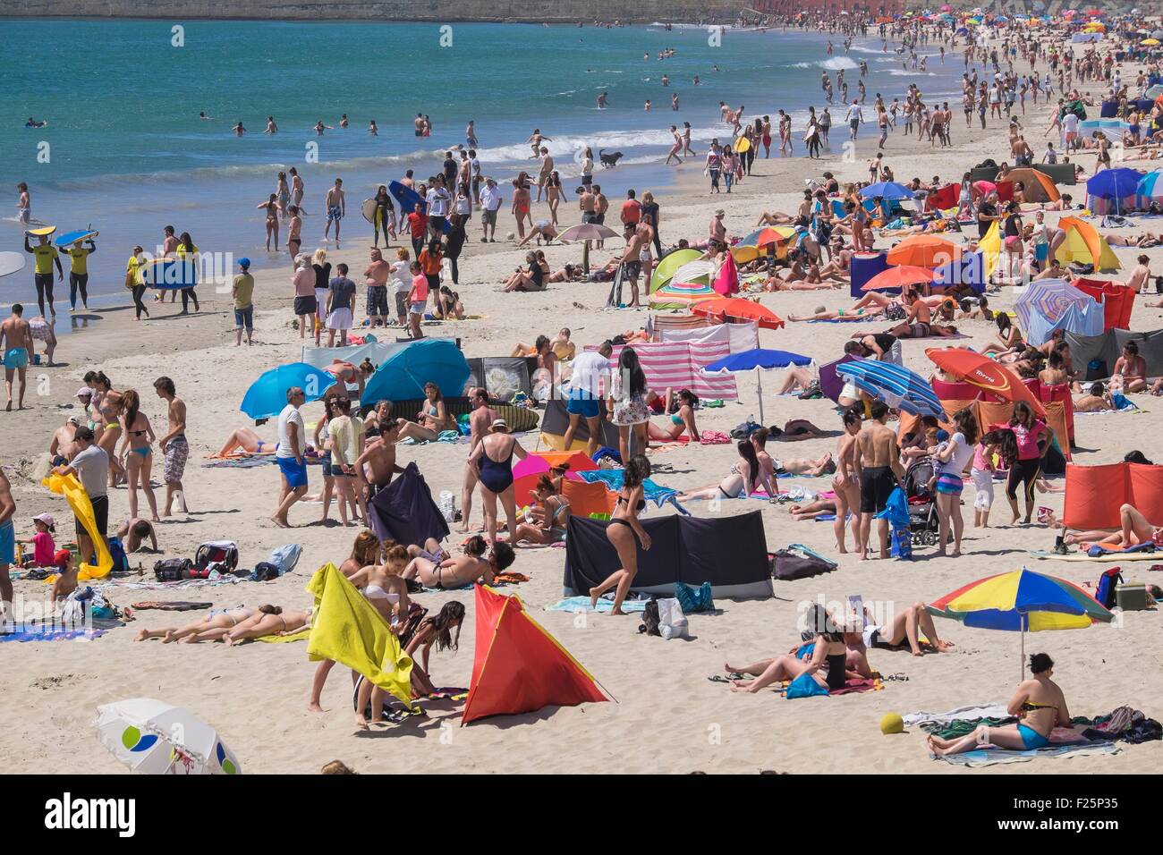 Portugal, North region, Matosinhos, the urban beach Stock Photo