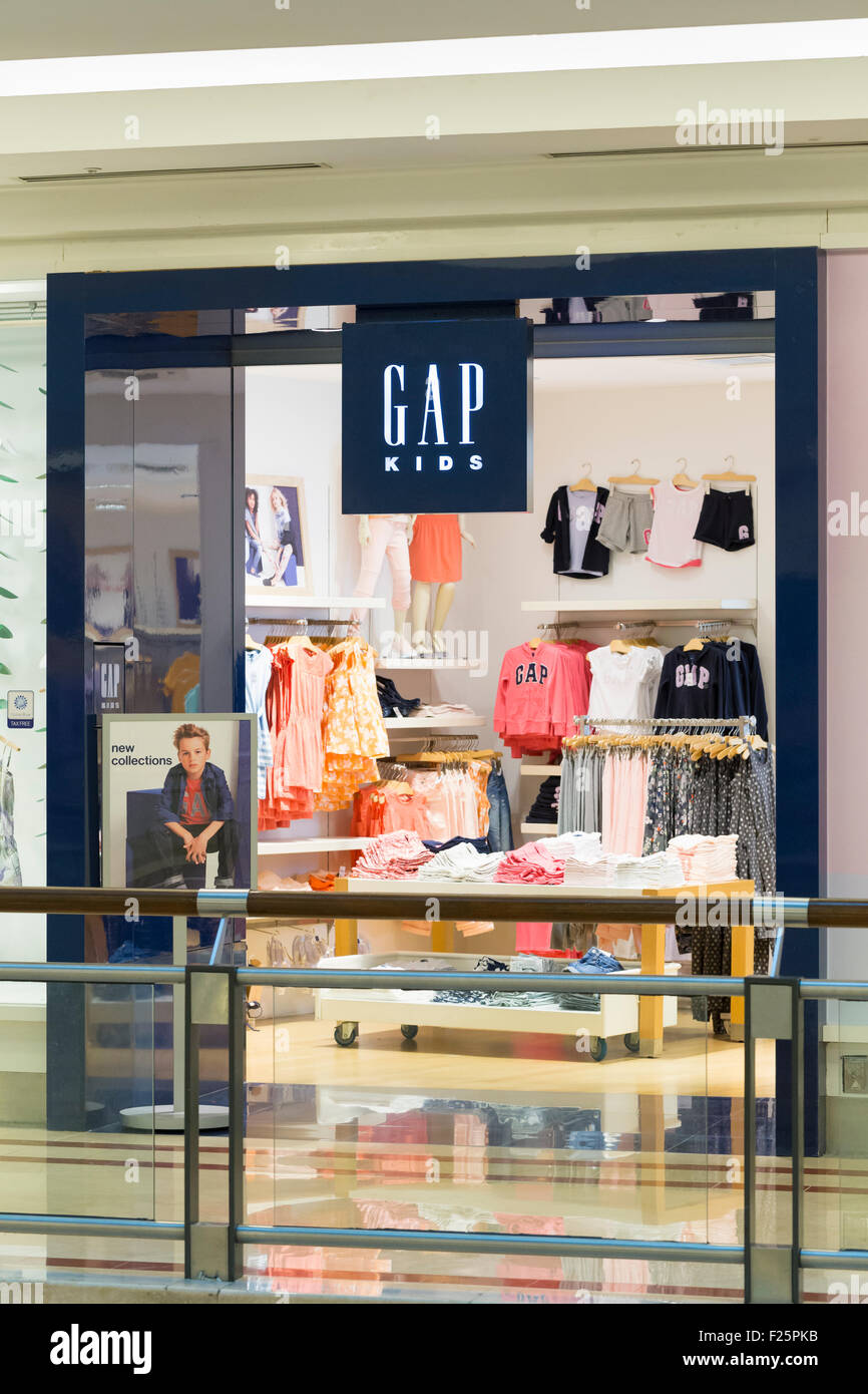Gap kids shop Stock Photo