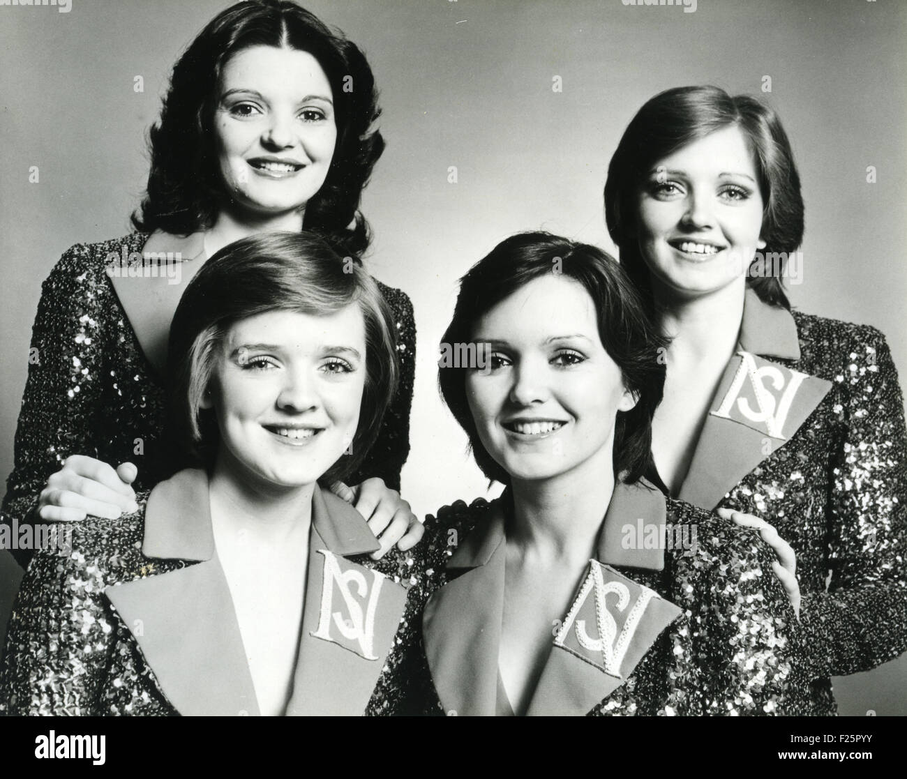 THE NOLANS Promotional photo of Irish-English girl group about 1980 with Bernie Coleen bottom left Stock Photo