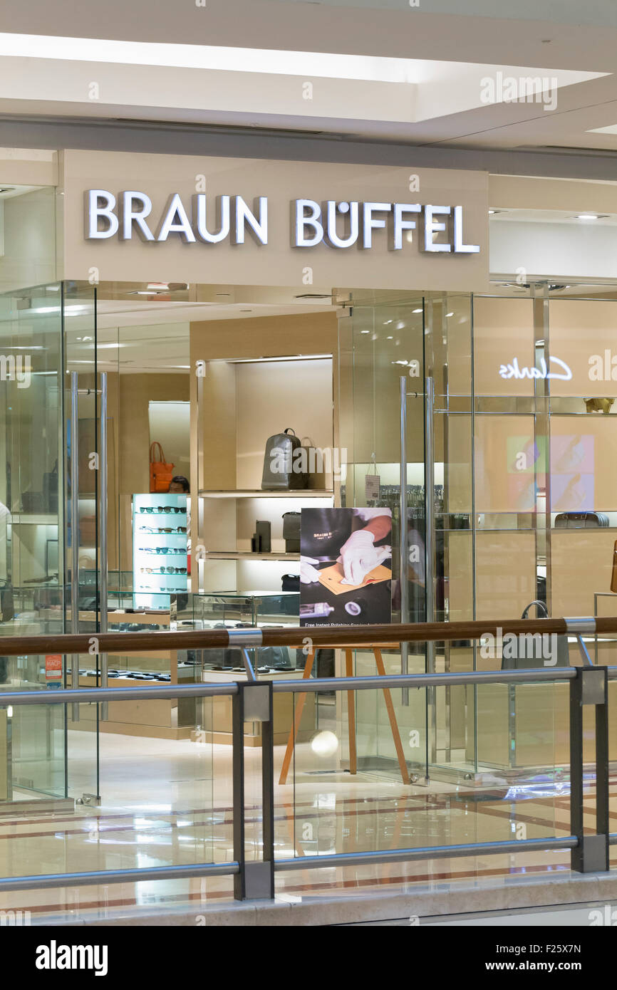 Braun Buffel shop Stock Photo