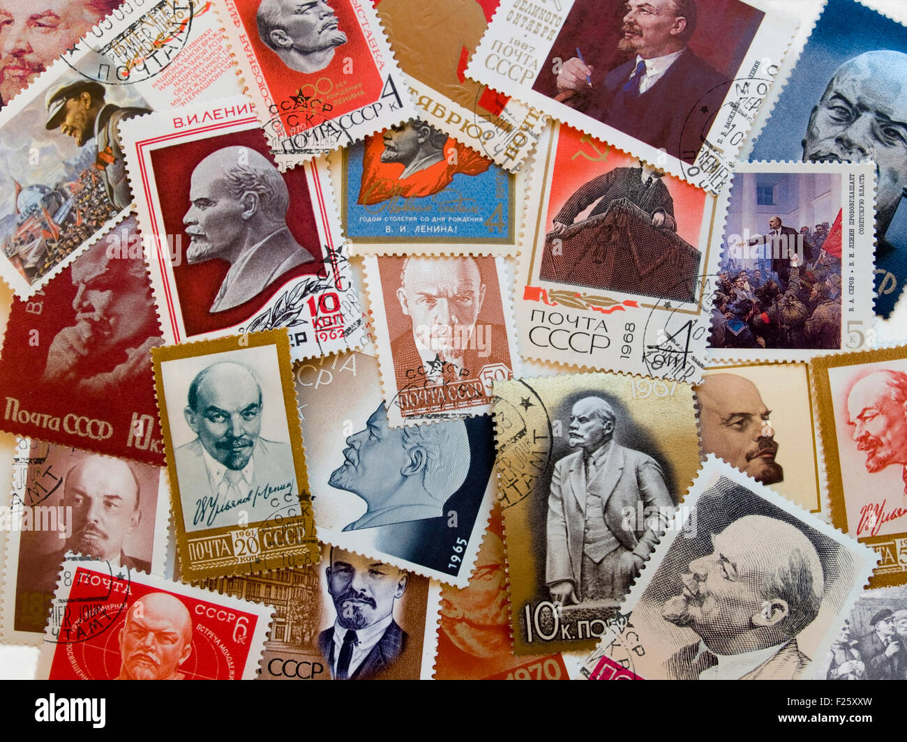 Many USSR postage stamps with Lenin. Perfect condition Stock Photo - Alamy