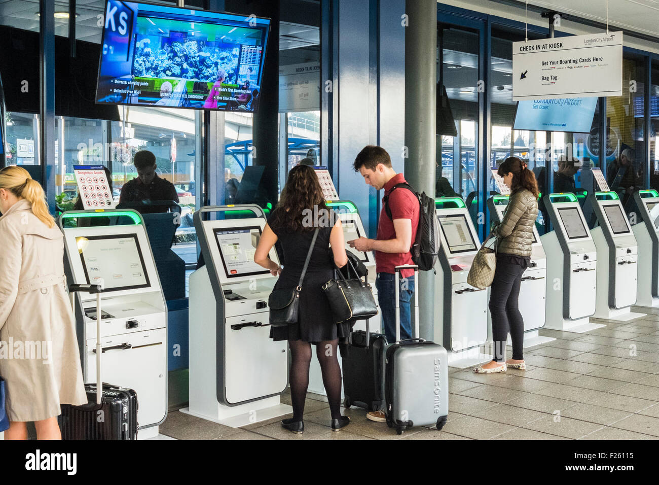 samsonite stratford westfield