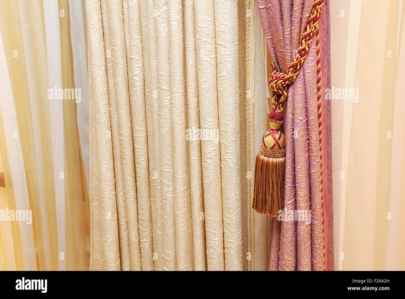 Tightly closed pattern hi-res stock photography and images - Alamy