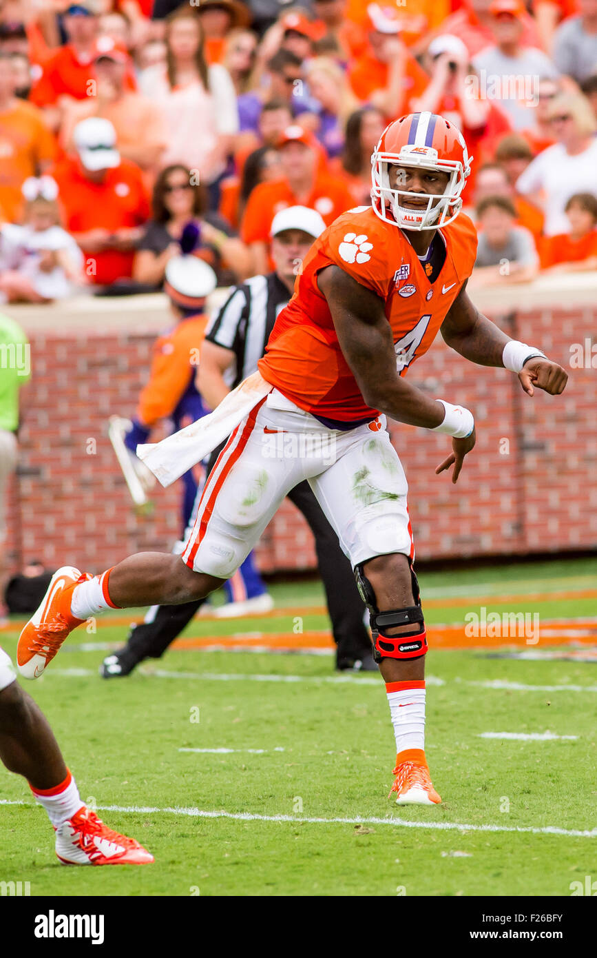 Clemson Tigers Quarterback Deshaun Watson 4 Throws