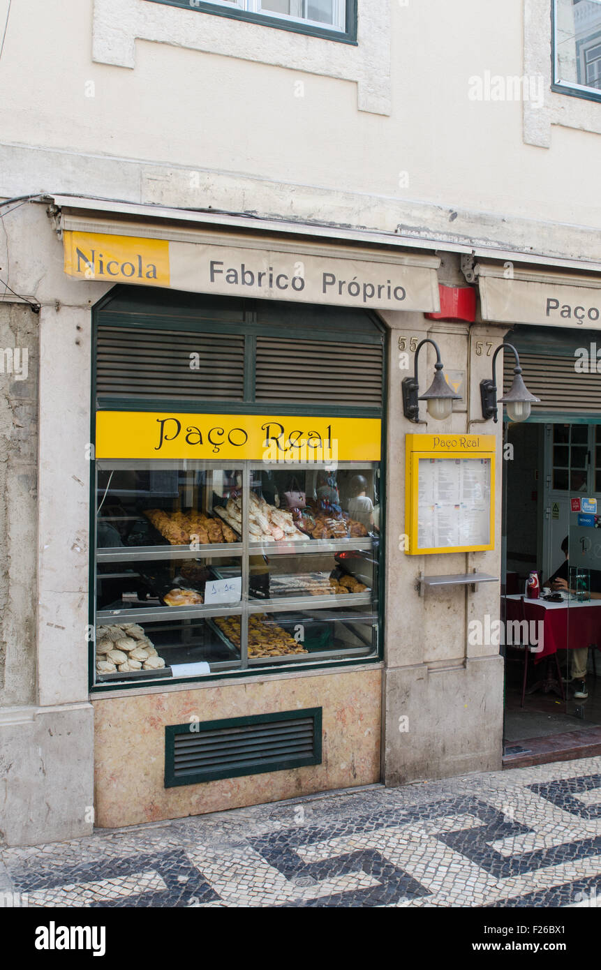 A Traditional Bakery In Lisbon Portugal F26BX1 