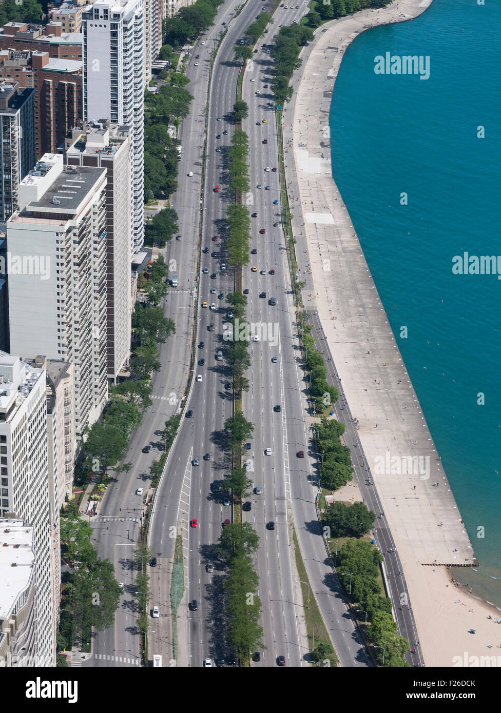 Aerial view of Chicago skyline and lake Michigan to the north of John ...