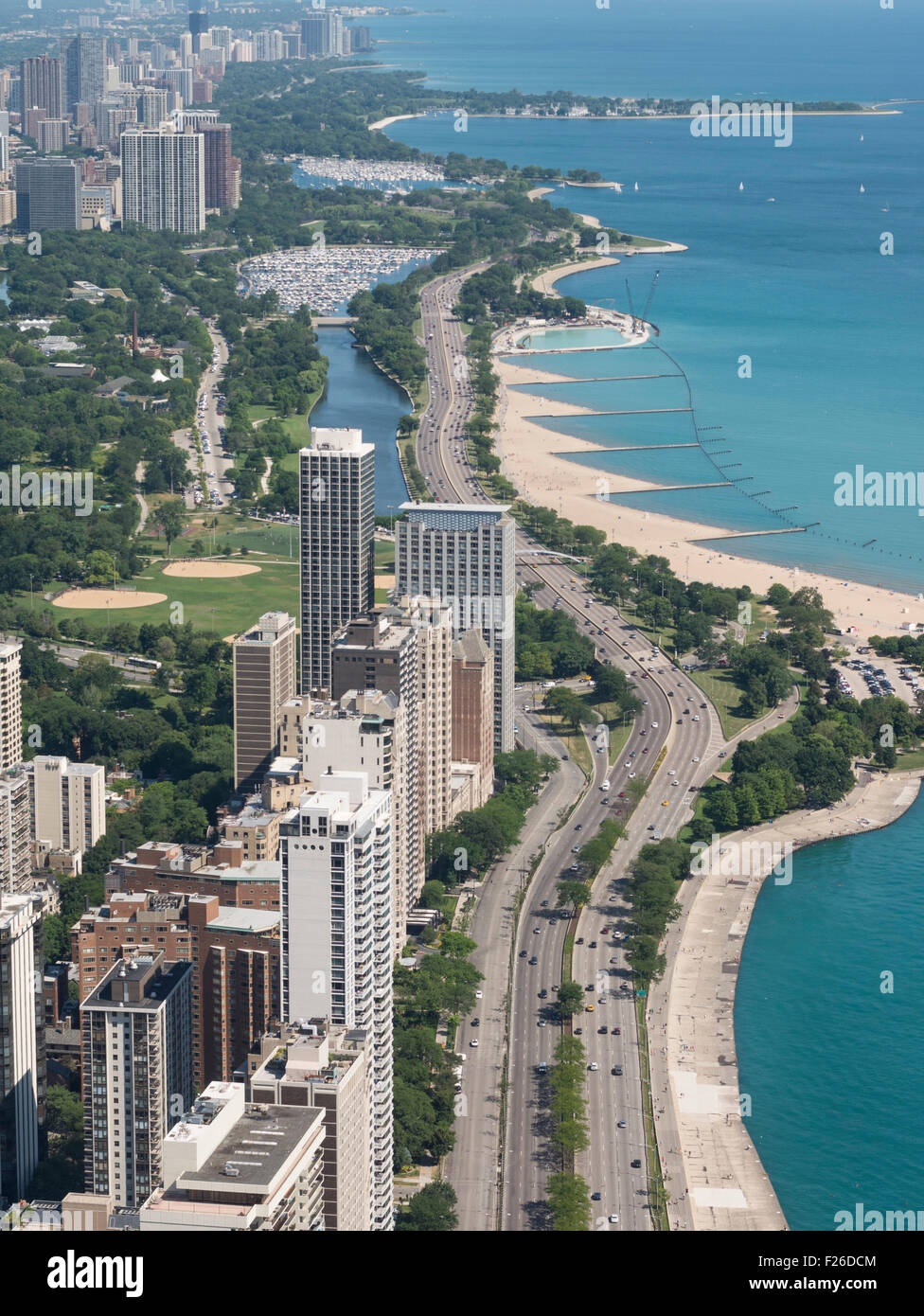 Aerial view of Chicago skyline and lake Michigan to the north of John ...