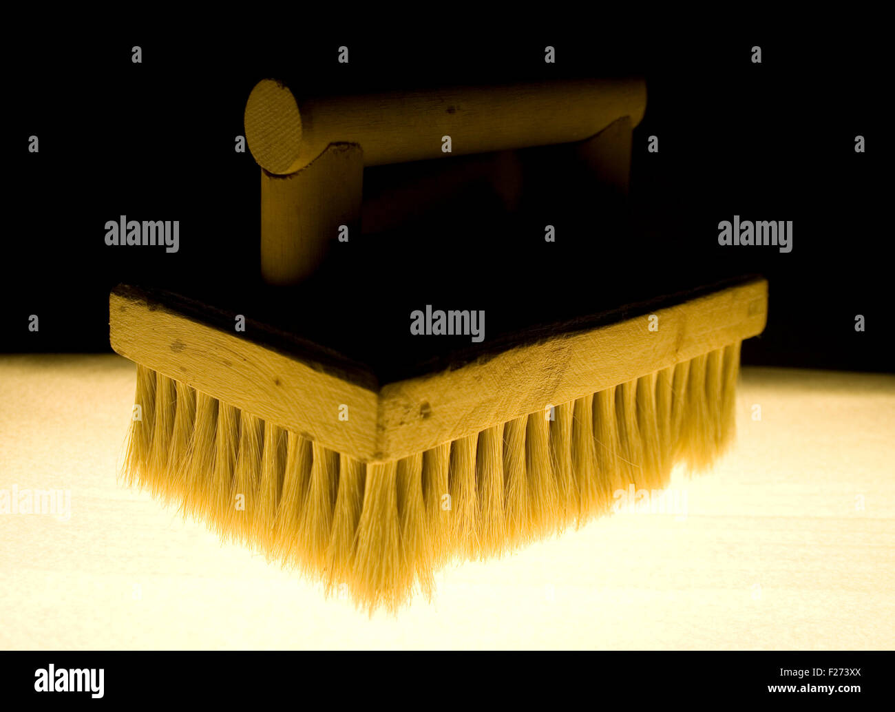 Vintage hair brush hi-res stock photography and images - Alamy