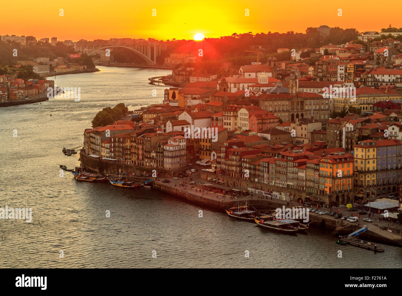 Oporto portugal hi-res stock photography and images - Alamy