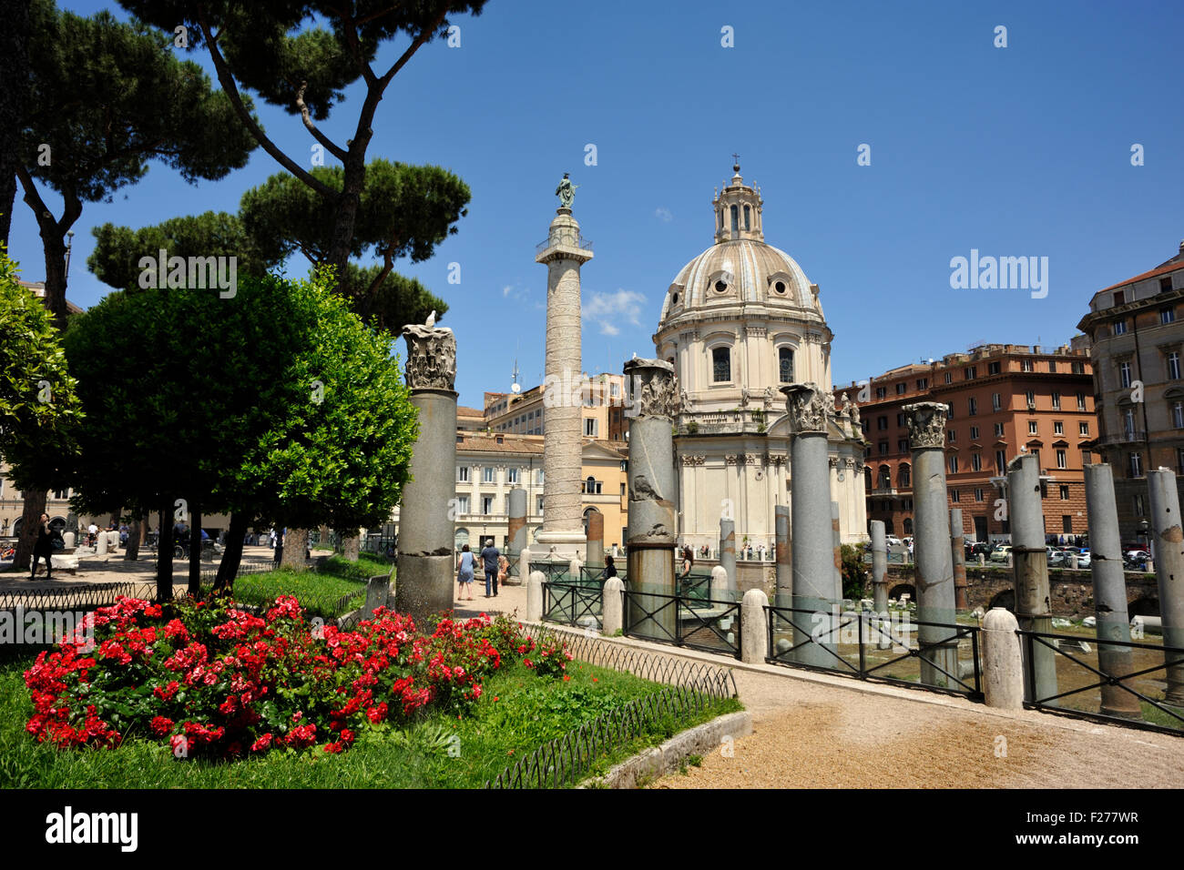 Trajan Markt Auf Der Via Dei Fori Imperiali Rom Ita Produktbild-Vorschau 2