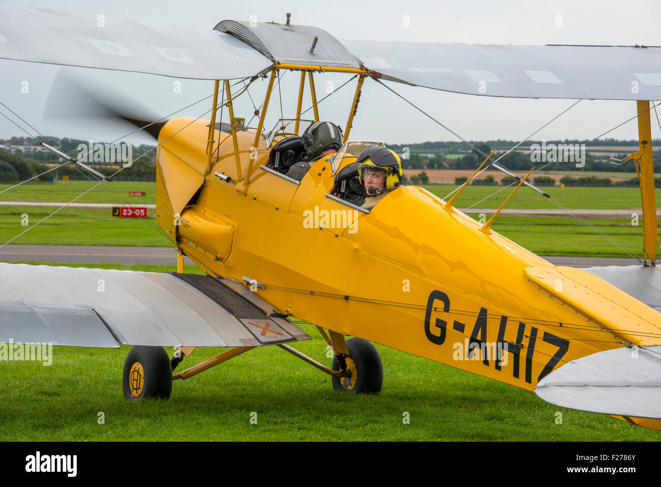 Community Content - H King/ VQ Tiger Moth de Havilland DH82a